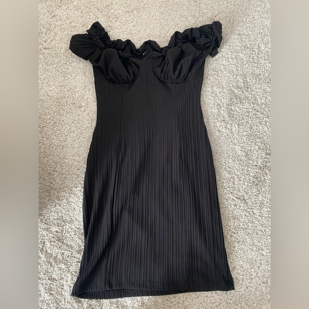 Windsor black dress size small